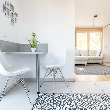 Au-villen Feudenheim S6, Penthouse Maisonette 2-4p Mannheim