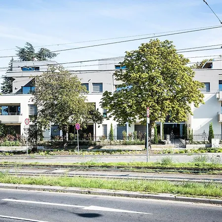 Apartment Au-villen Feudenheim S6, Penthouse Maisonette 2-4p